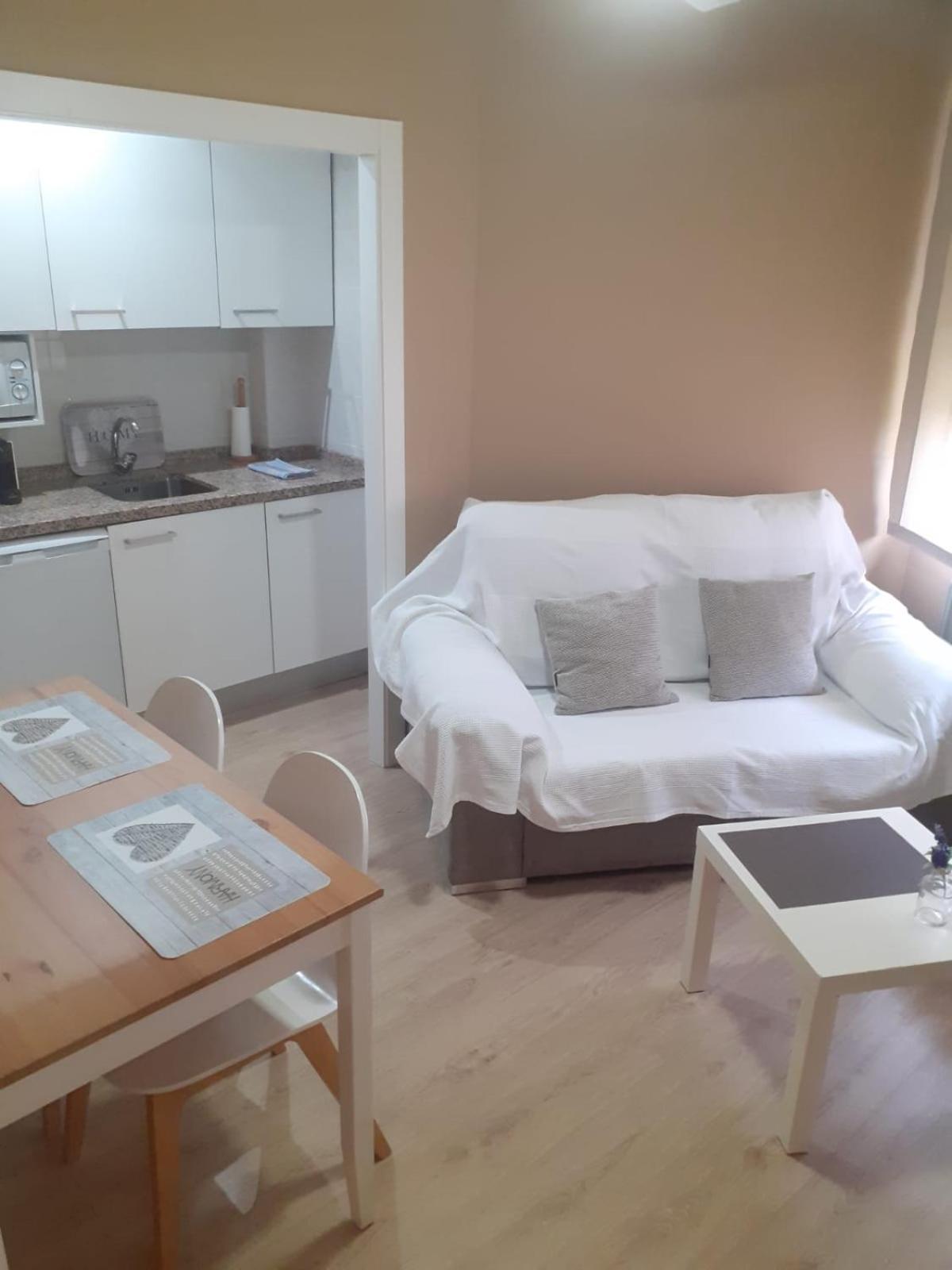 Casablanca Hotel Studios Санта Марта де Тормес Экстерьер фото